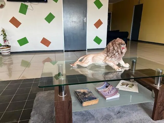 1St Goodwood Backpackers Hostel Κέιπ Τάουν